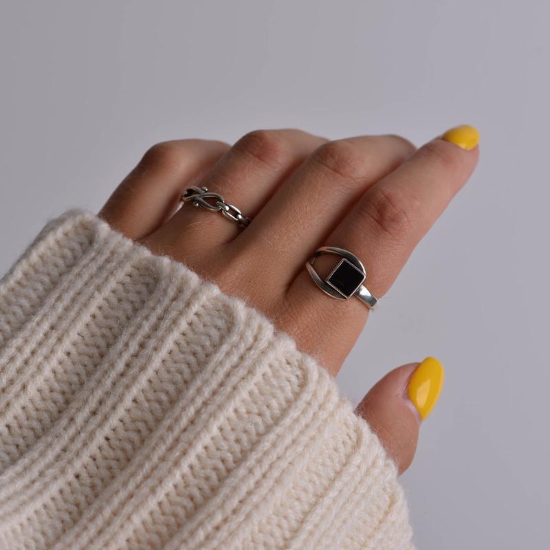 Black Onyx Silver Ring 0