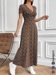 Women's Ditsy Floral Print V Neck Dress, Elegant Casual Short Sleeve Dress for Holiday Vacation Daily Wear, Ladies Clothes for Summer