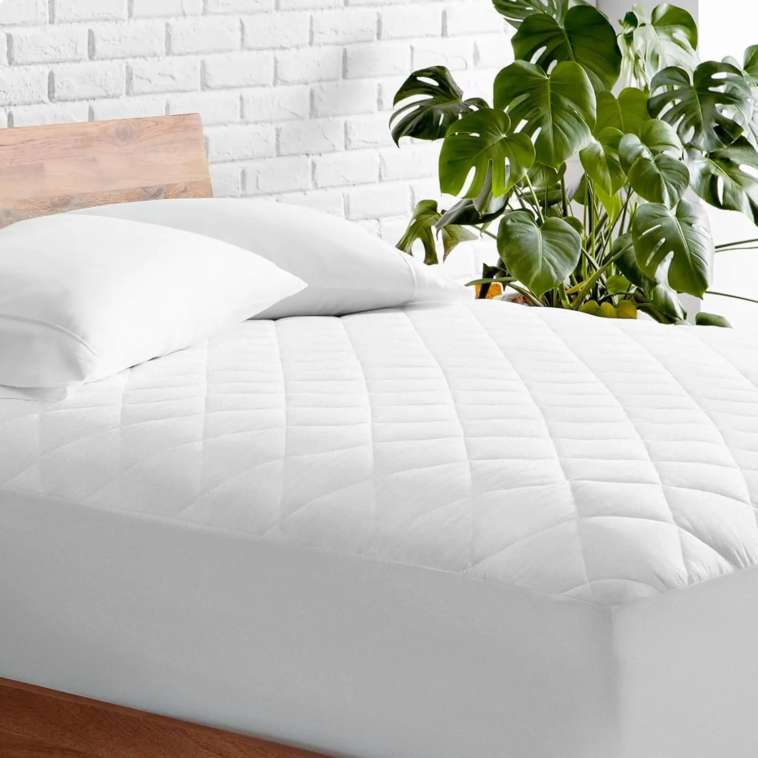 Quilted Fitted Mattress Protector Bedding Mattress Cover Topper Protection Extra Deep Stretches 35Cm Great Fit