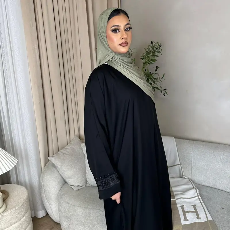 Wafa nida Black Closed Abaya 7
