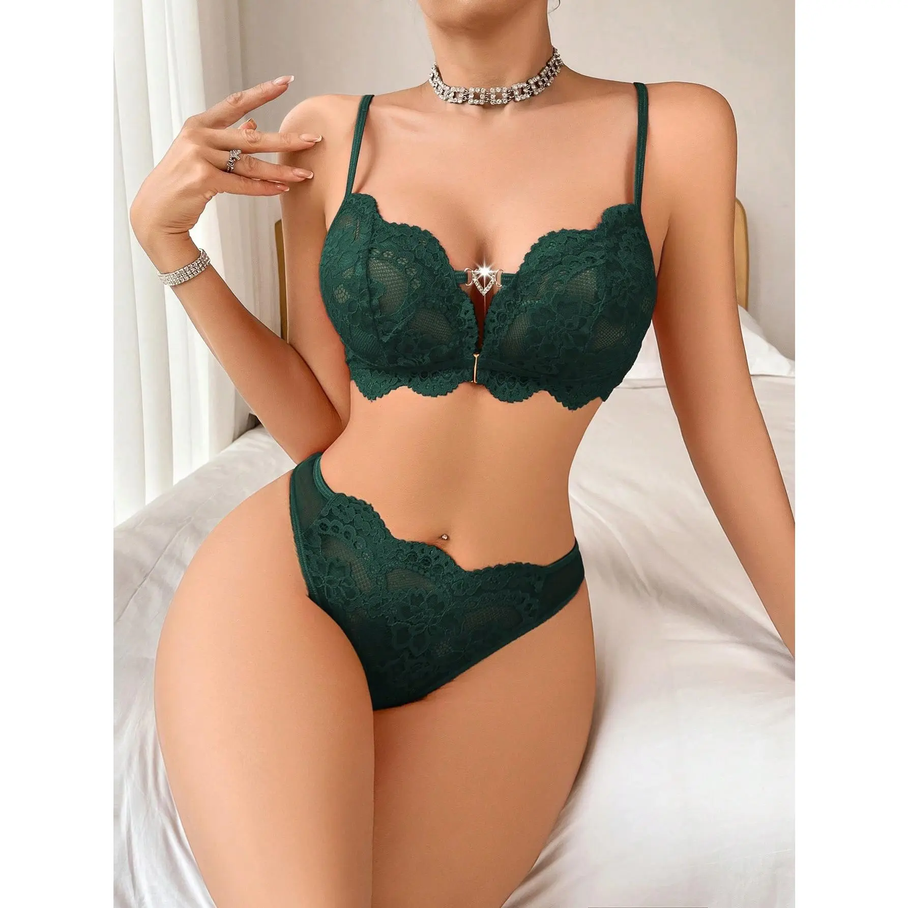 2pcs Women's Lace Front Clasp Wireless Bra Set Lingerie