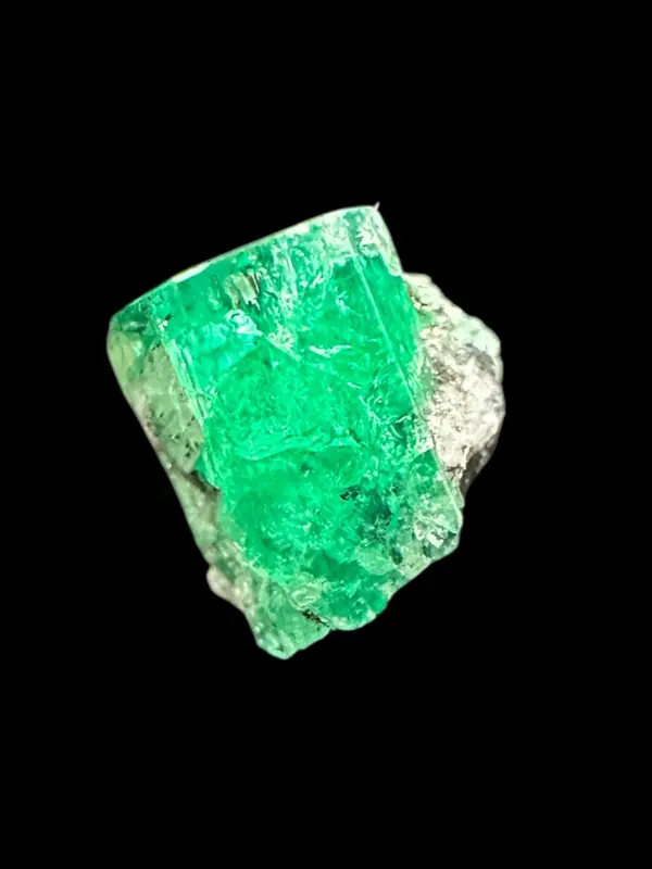 natural emerald crystal, raw emerald, Colombian emerald, green emerald crystal, rough emerald, emerald collector gift, crystal gift 3
