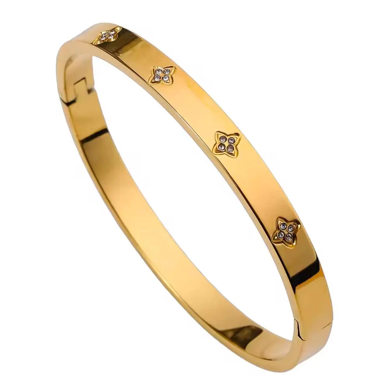Lustre Clover Cuff