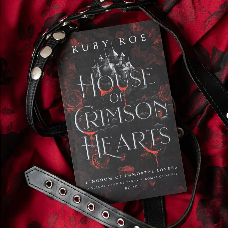 House of Crimson Hearts (Kingdom of Immortal Lovers Book 1) 3