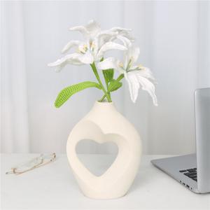 3pcs Crochet Lily Flowers for Home Wedding Decor Floral Bouquet Arrangement (without vase)