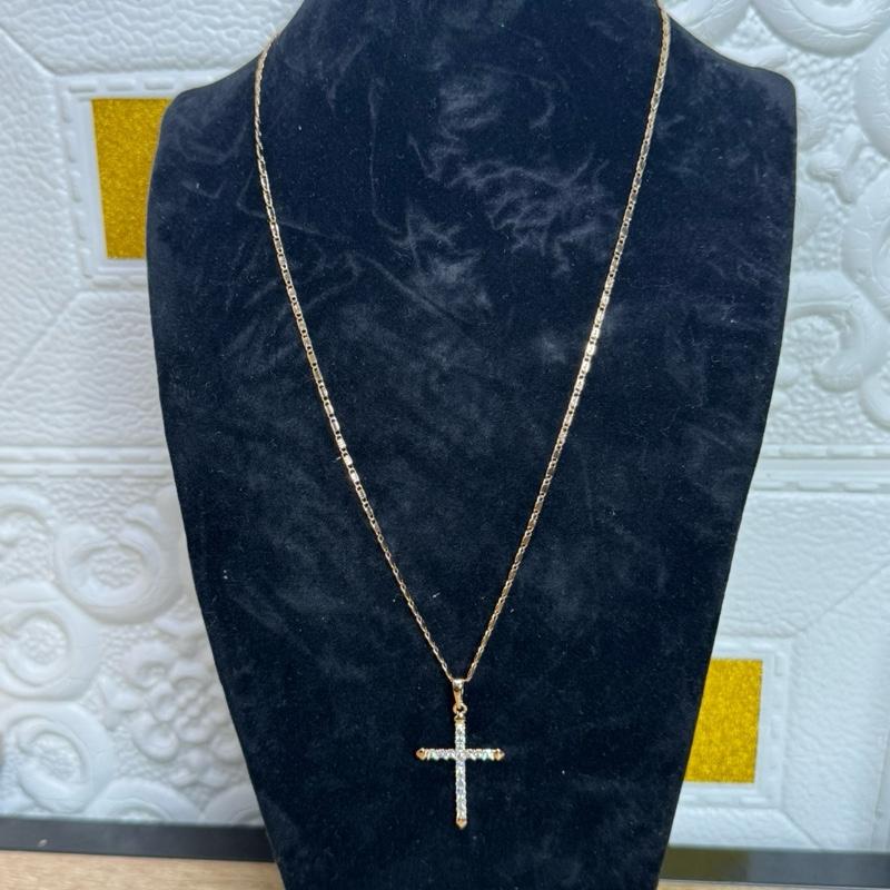 Women's Crossed Necklaces - Fashion Accessory 3