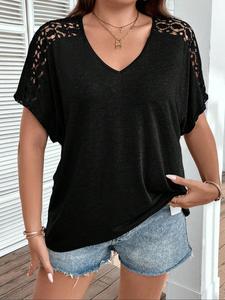 【Plus Size】 Solid Color Contrast Lace Tee, Classy Casual Short Sleeve T-shirt, Women's Plus Size Summer Clothing for Daily Wear, Womenswear, Shortsleeve Tshirt, Cute Basic Tee