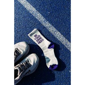 RUNNING SOCKS "BE YOUR OWN HERO" - GREY