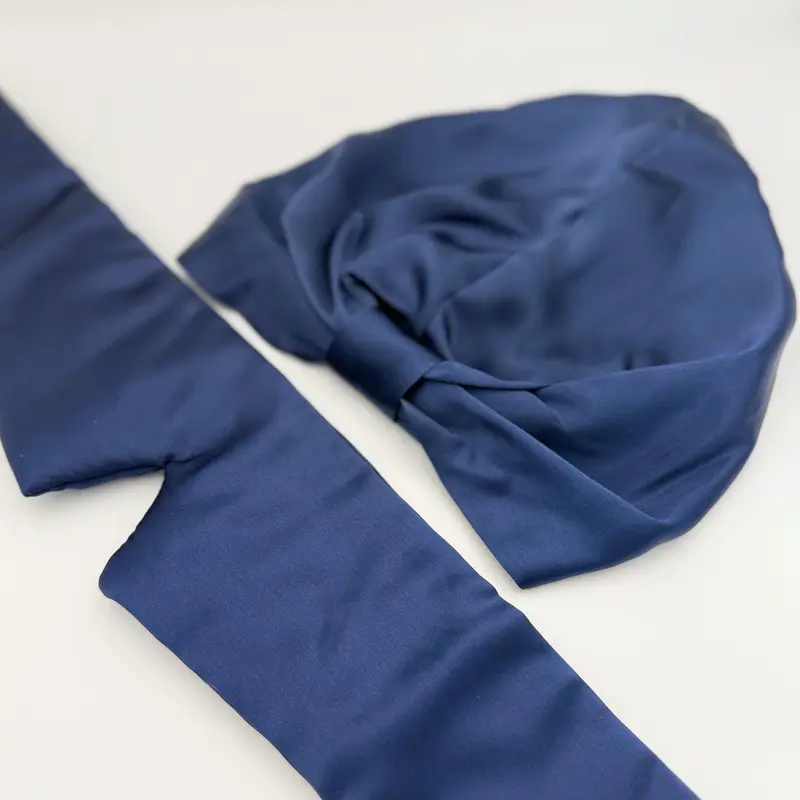 19 momme 100% Mulberry Silk Bonnet and Eye Mask Gift Set 1