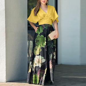 ChicMe Women's 2 Pieces V Neck Short Sleeve Ruched Top and Floral Print Pocket Design Wide Leg Pants Sets Womenswear Matching