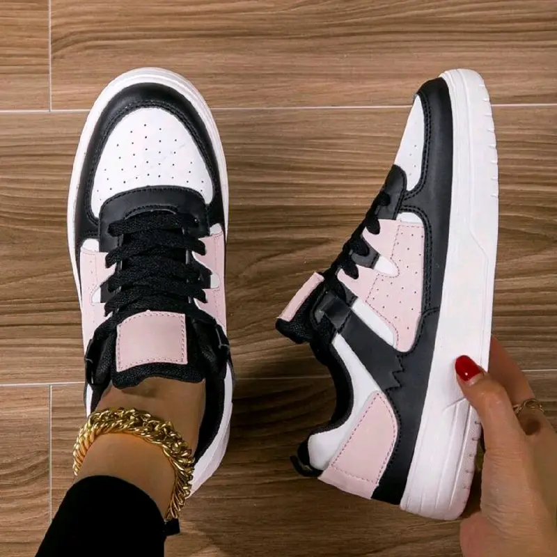 Sporty & Sexy Women's Tennis Shoes, Fashionable Lace-Up Round Toe Low-Top Sneakers 2