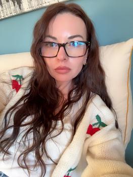 Product Review of Beauty Balm serum Boosted skin Tint- Concealer -Makeup- Cosmetic from Y**y 0