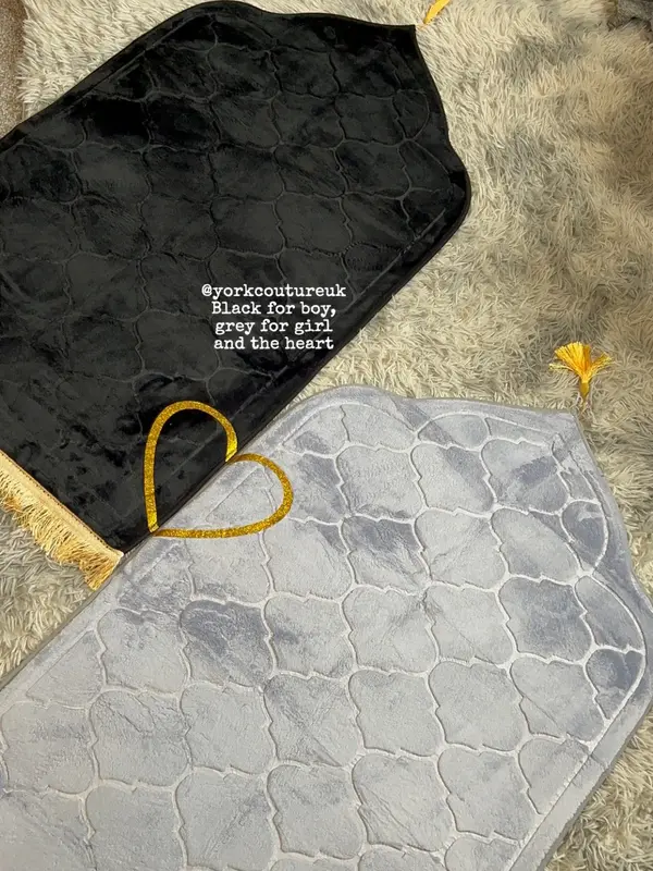 Prayer Mat Set with Love Heart Design Islamic Wedding Gift Nikkah Gift Couples soft foam padded mats vinyl gold glitter His & Hers present 6