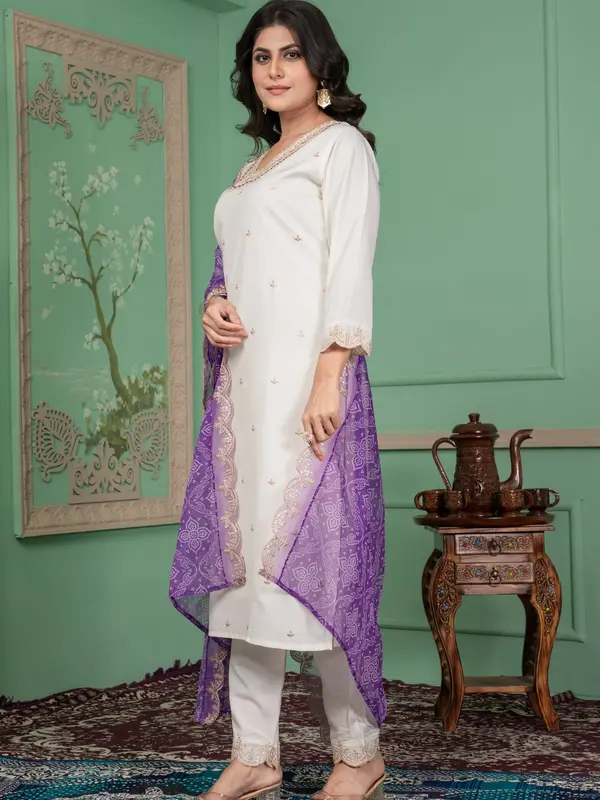 Women's Viscose Chanderi Punjabi Style Top,Bottom and Taby Silk Dupatta 2