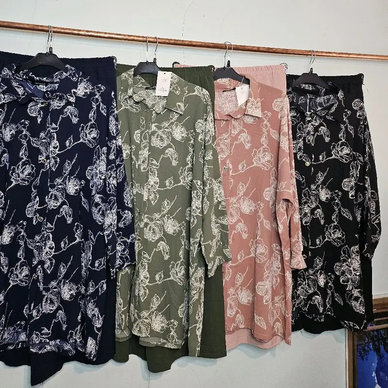 Women's beautiful glittery flower print 2 pc coord set long length size 14/20 2