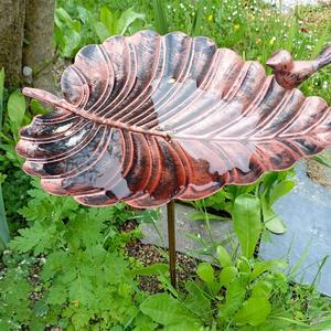 Metallic Bird Bath with Garden Stake, Lightweight & Detachable Bird Bath, Rust Proof Cast Iron Bird Decoration Bird Bath for Garden, Courtyard, Lawn, Terrace