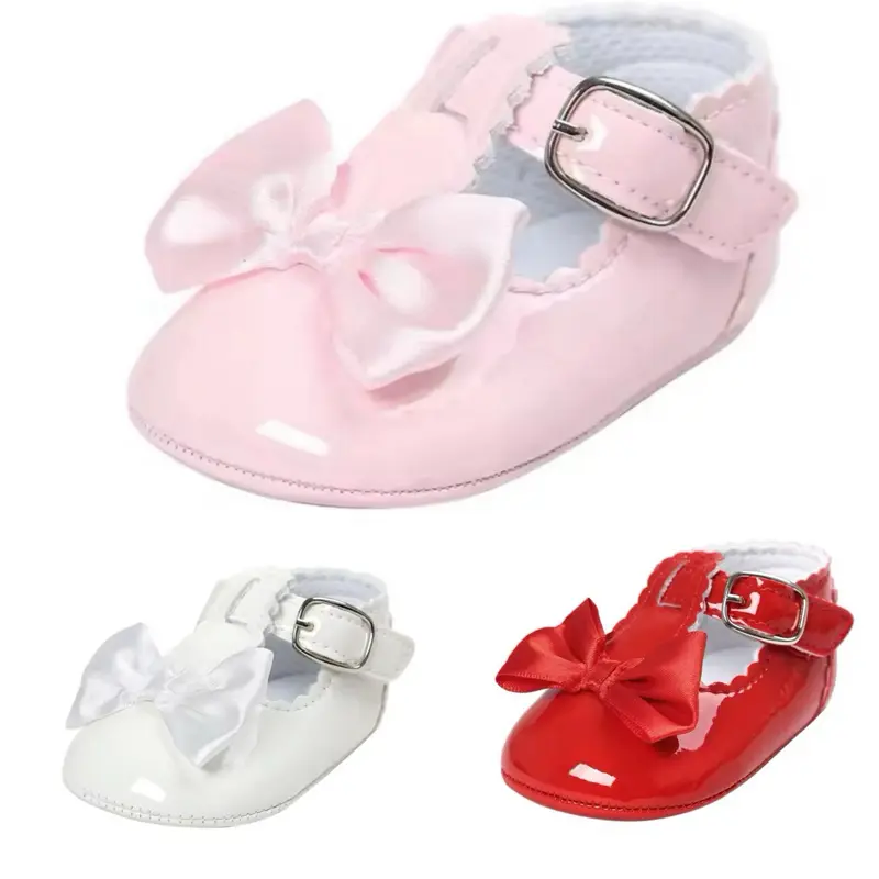 Bow buckle shoe